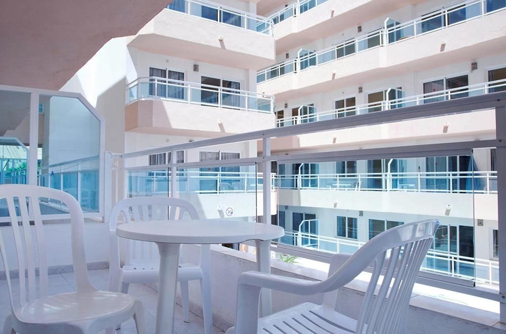 Apartamentos Vibra Jabeque Blue - Adults Only -New Opening 2025 Ibiza Kültér fotó